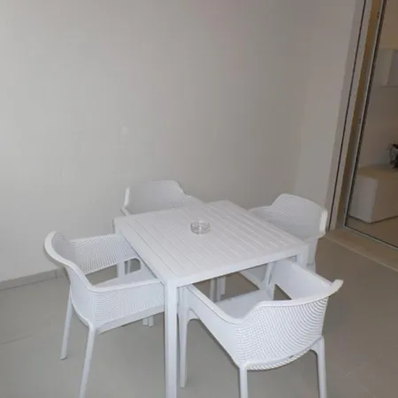 Charming With A Rooftop Pool شقة